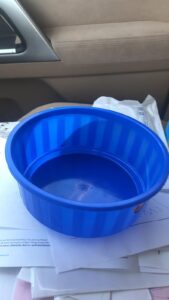 plastic basin round medium