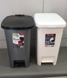 plastic dust bin with pedal assorted