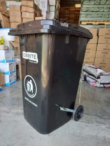 garbage bin black with wheel